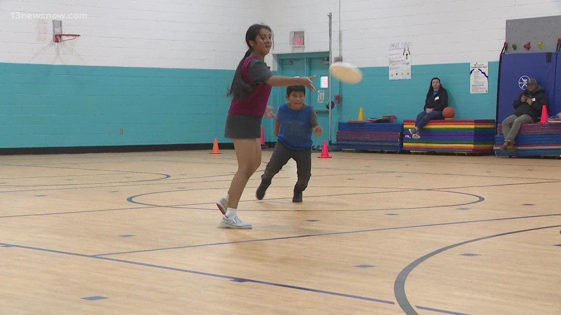 Ultimate Frisbee takes over at Cooke Elementary | 13newsnow.com