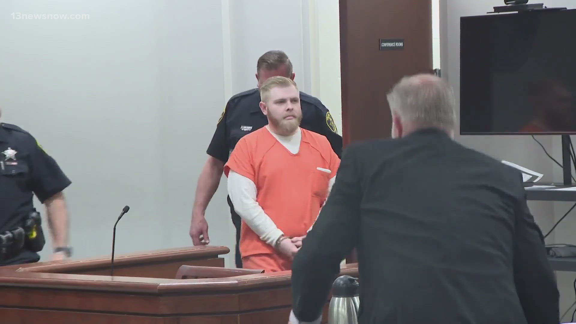 Chesapeake middle school teacher sentenced for child porn