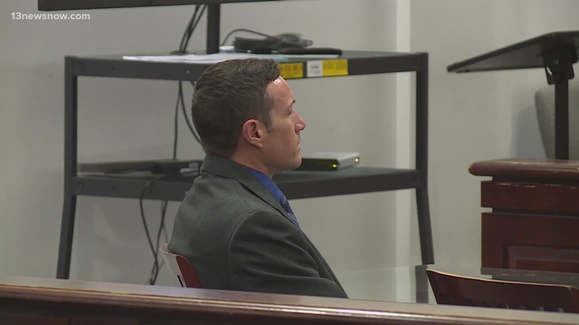 Jury acquits Norfolk police officer who shot man to death | 13newsnow.com
