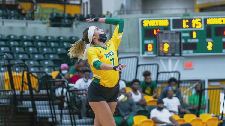 Norfolk State embracing diversity with bilingual athletic promotions