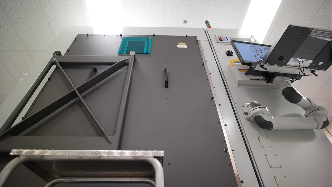 Newport News Shipbuilding 3d Printing Manifold Newport News Shipbuilding unveils first 3D metal printer | 13newsnow.com