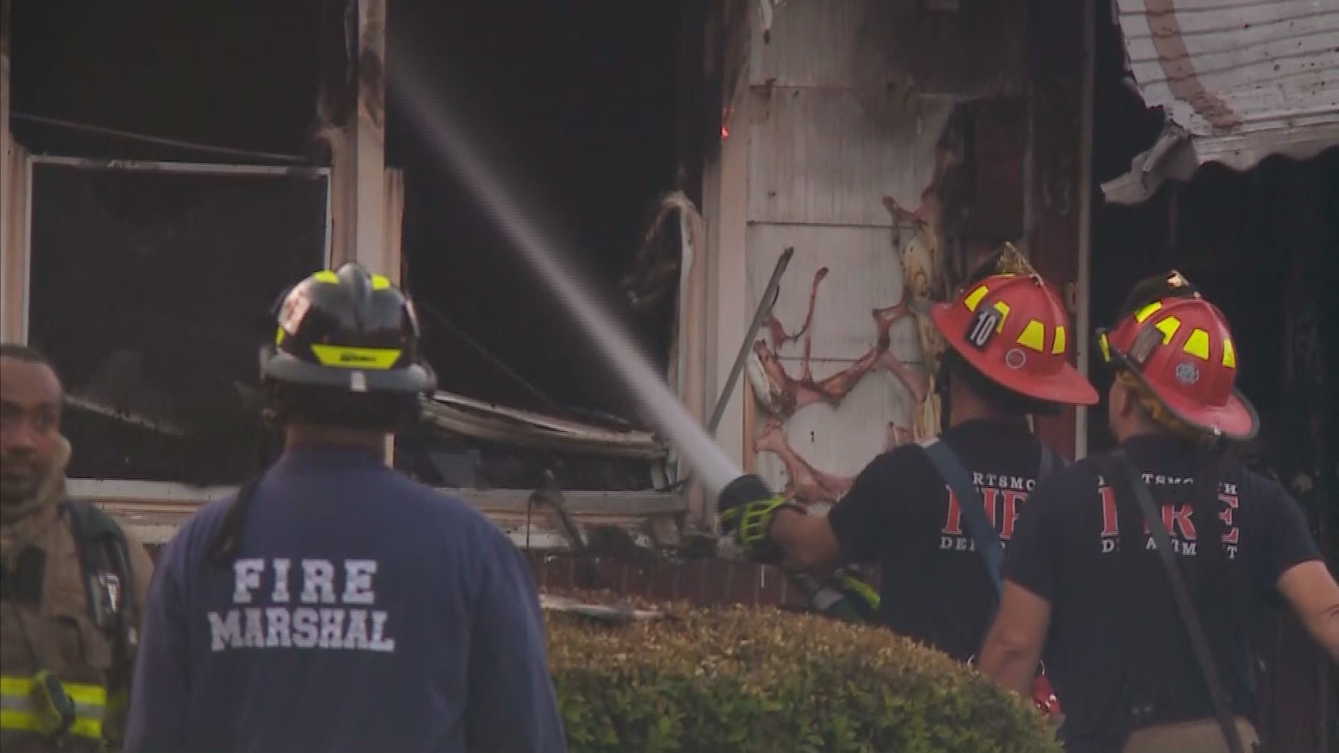 Early morning fire breaks out inside Portsmouth home | 13newsnow.com