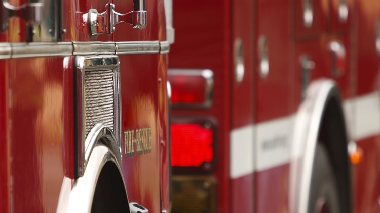 1 hurt in Norfolk fire off Albermarle Drive