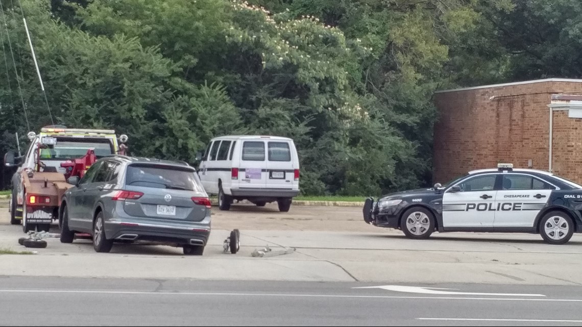 Police chase ends with a crash in Chesapeake | 13newsnow.com