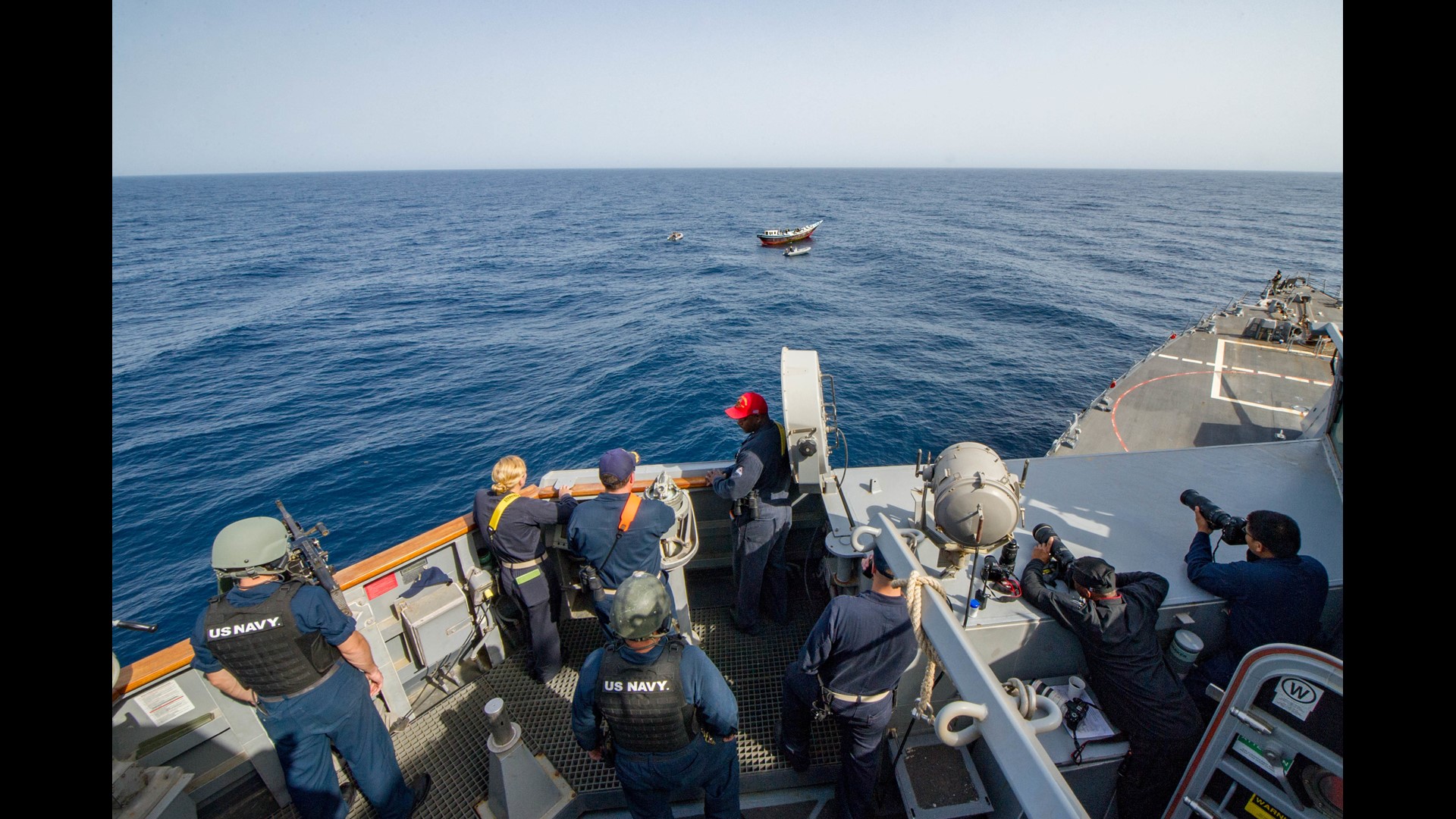 Norfolk-based USS Jason Dunham seizes hundreds of guns in Gulf of Aden ...
