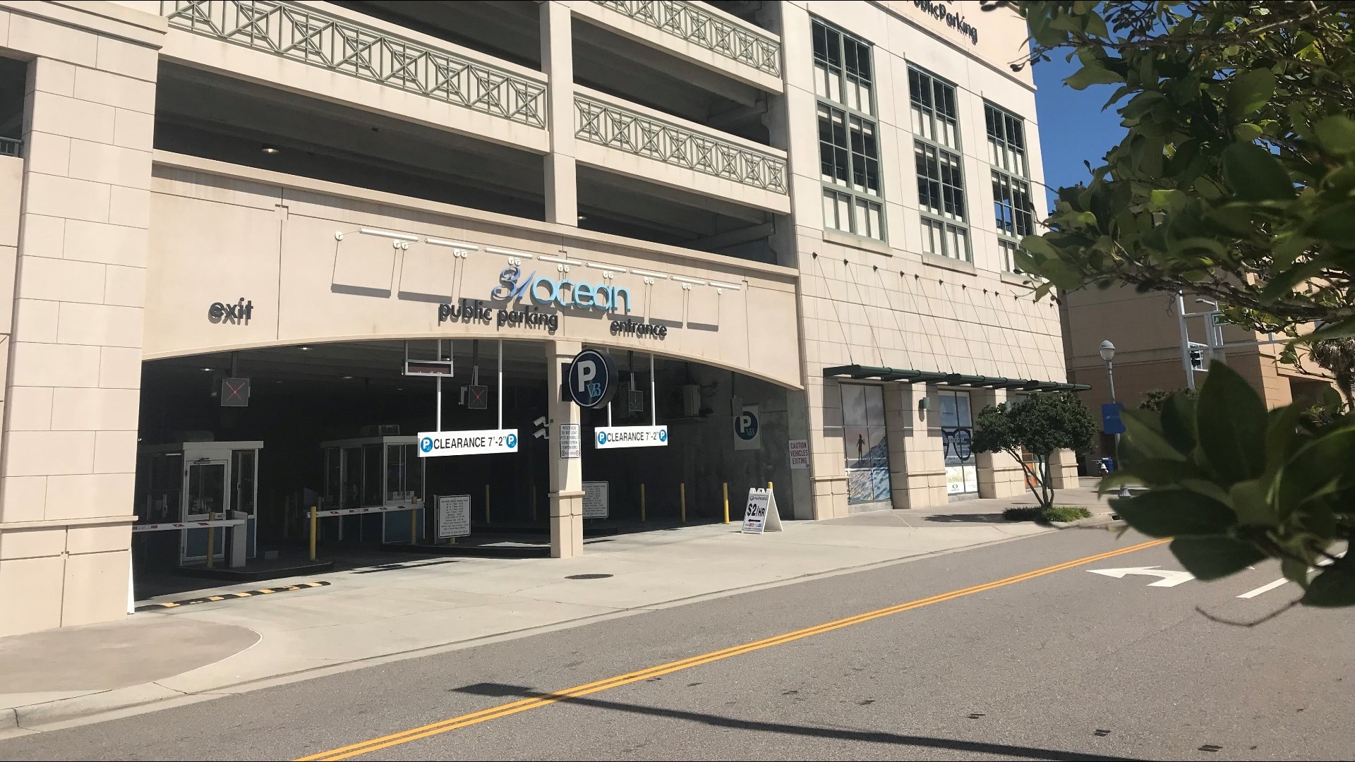 Virginia Beach parking garages to open ahead of heavy rain, flooding