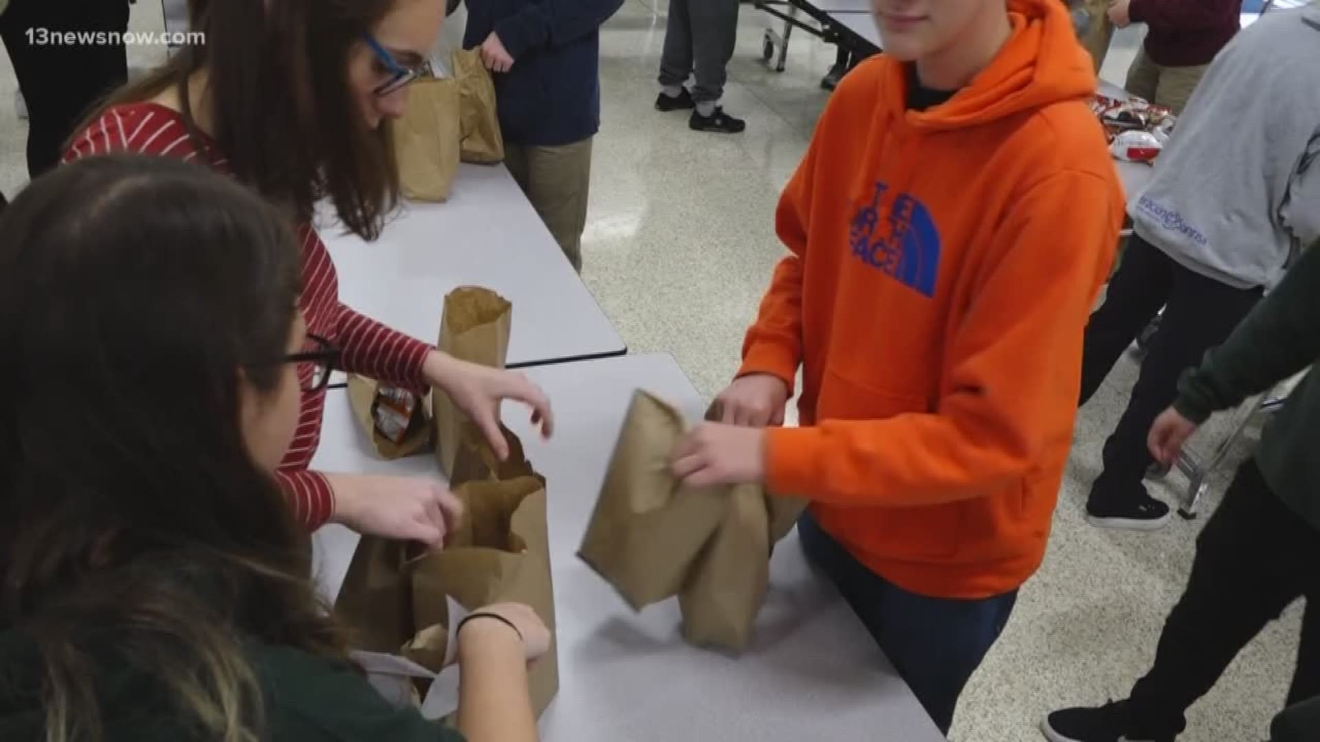 High school students in Virginia Beach made bagged lunches to give to the homeless for Thanksgiving. Check out this episode of IN SESSION with Dan Kennedy.