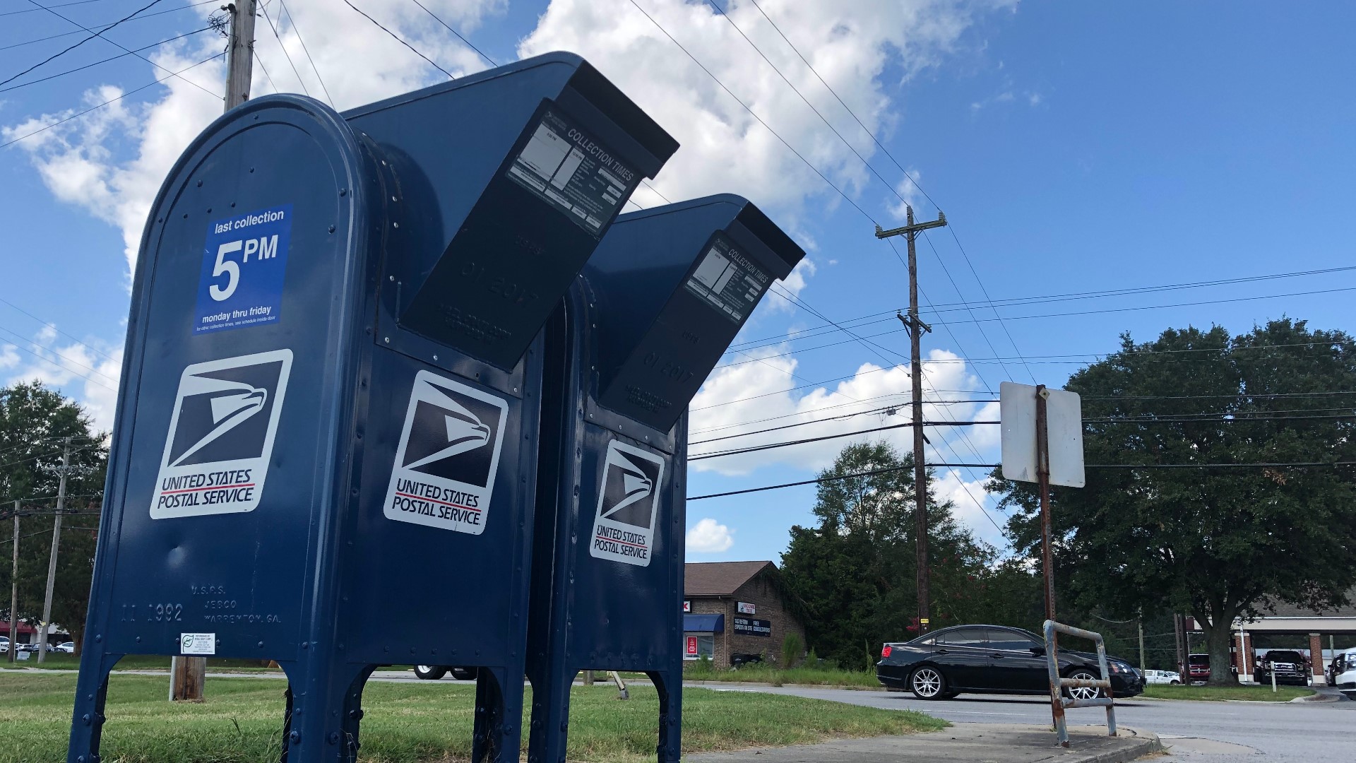 Mail theft suspects arrested following shooting, high speed chase ...