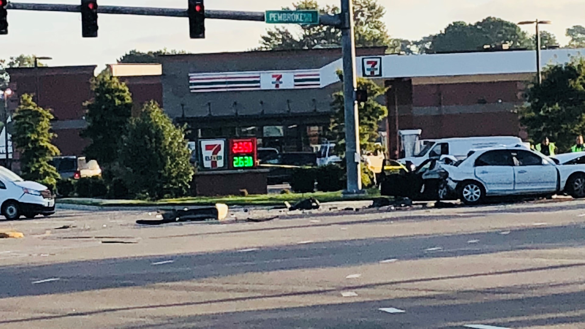 Police Two people dead in threevehicle crash in Virginia Beach