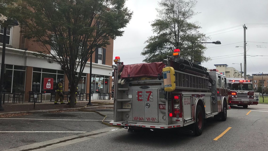 Crews cap gas leak at Raising Cane's near ODU