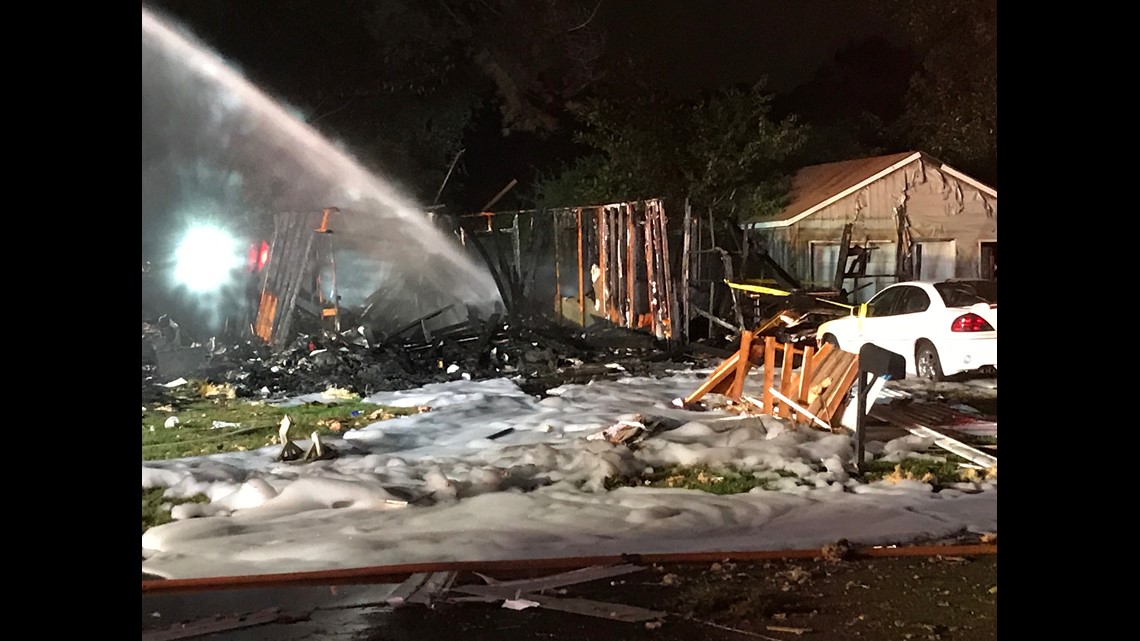 Explosion in Chesapeake injures nine, destroys house | 13newsnow.com