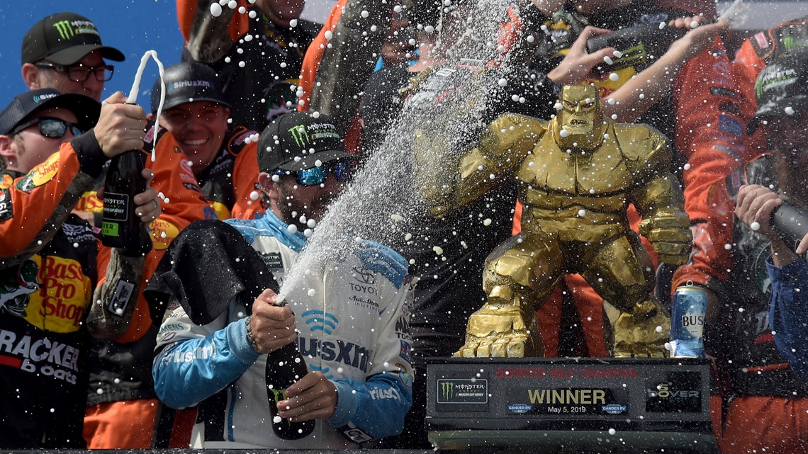 Truex Jr. tames the Monster Mile | 13newsnow.com