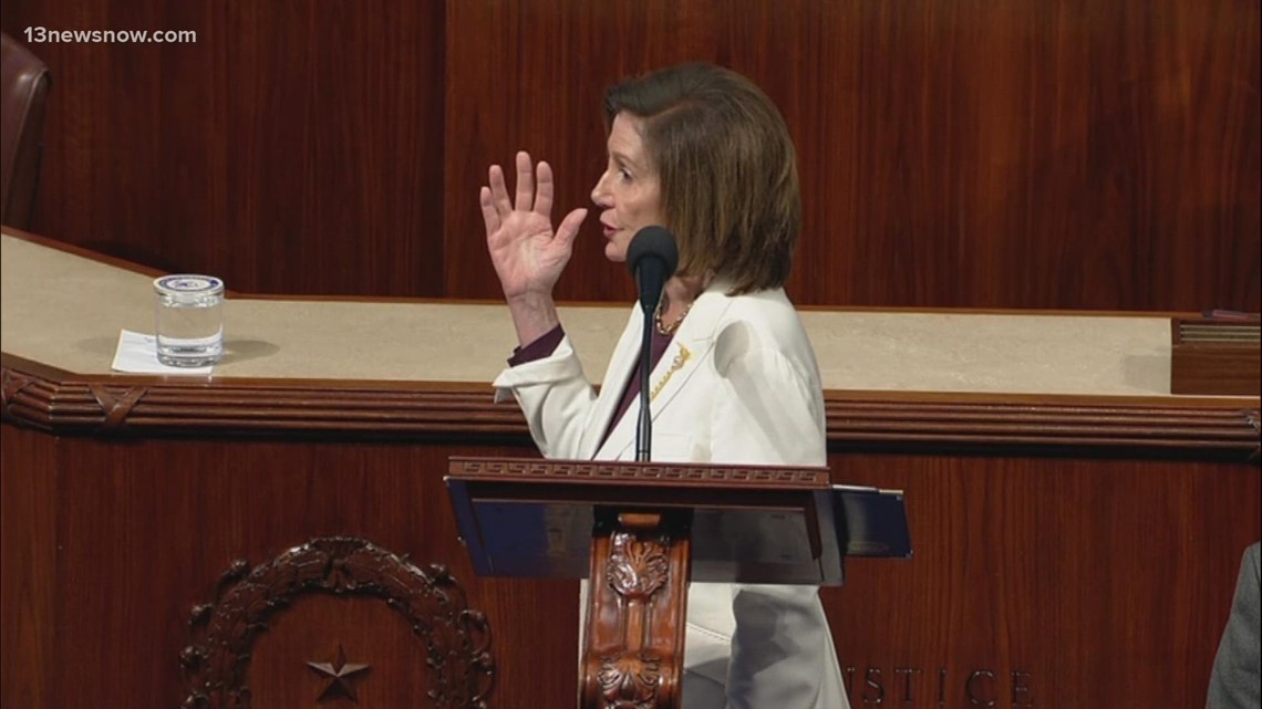 Nancy Pelosi says she won't seek leadership role in new Congress