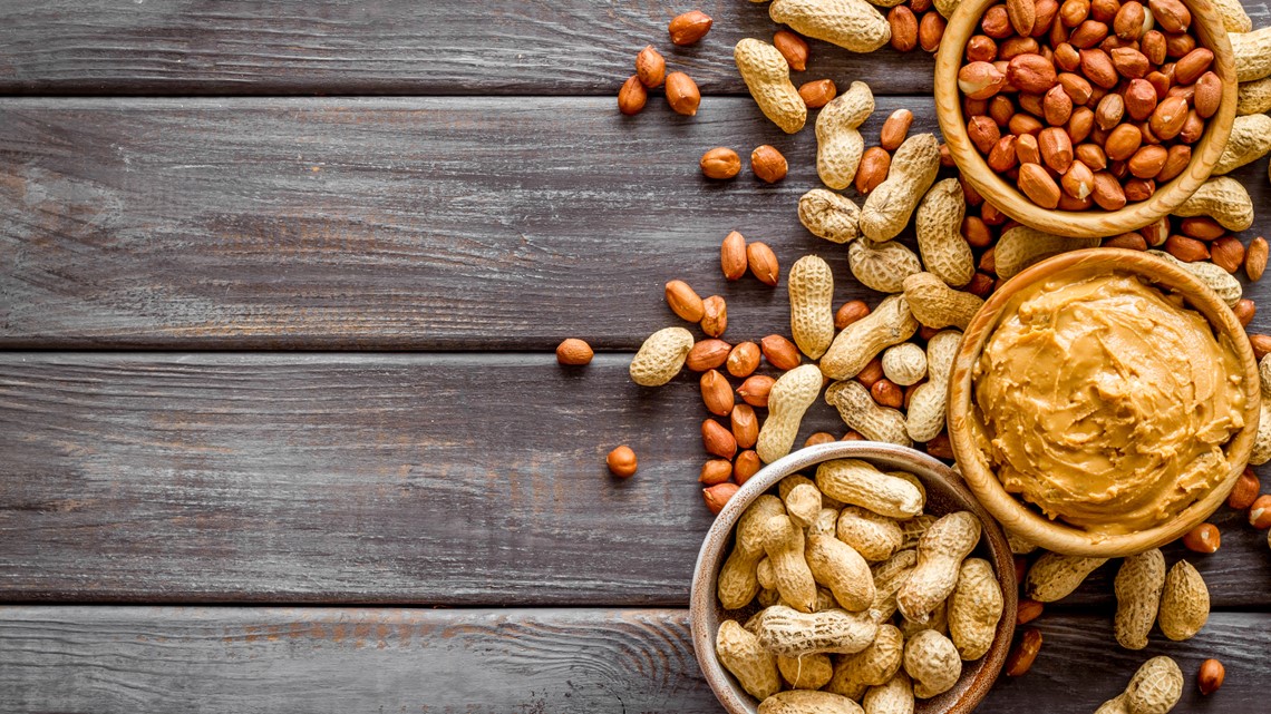 Doctors say parents should give peanuts to their kids at early ages to