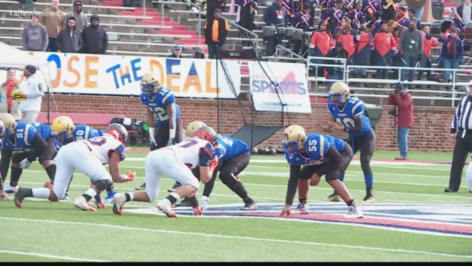 Phoebus had no answers for Heritage's, Jabari Blake who had 3 touchdown runs and Phantoms got edged by the Pioneers in the Class 3A finals 24-20. The Phantoms were denied a chance at an 8th state title.