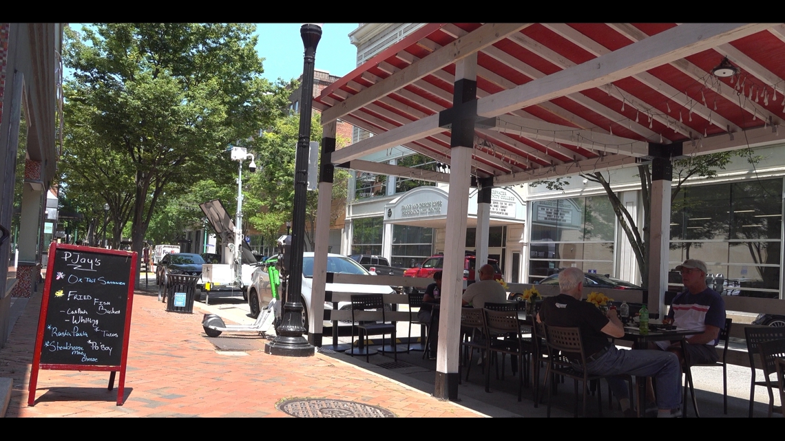City of Norfolk cracking down on street side seating - Vimarsana News