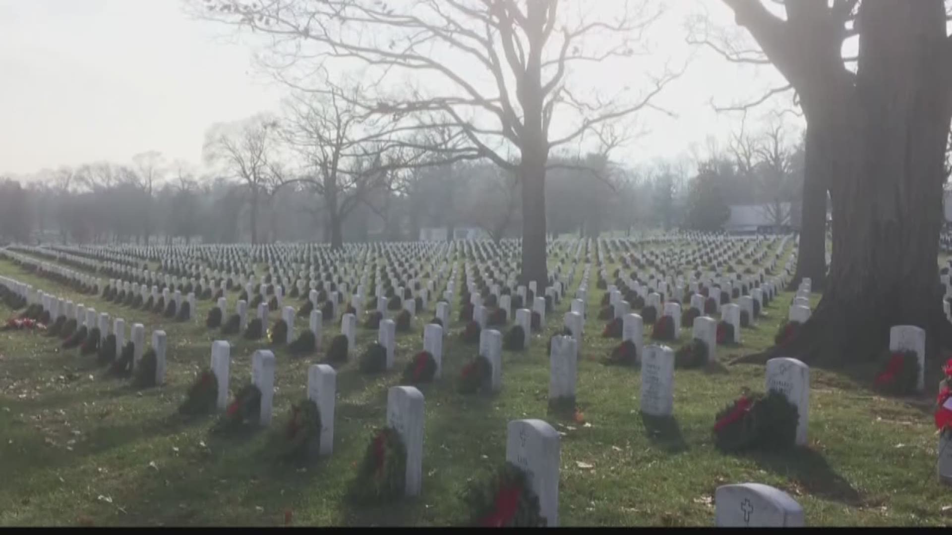 local-business-gives-big-donation-to-wreaths-across-america