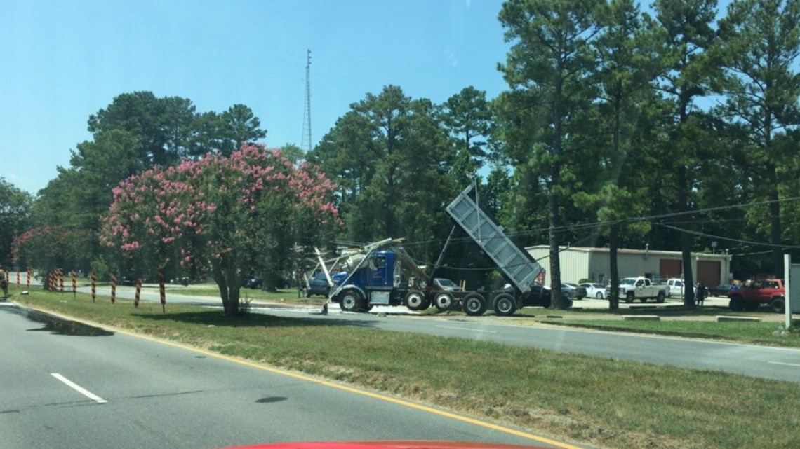Dump truck downs power lines leaving nearly 4,000 without power in ...