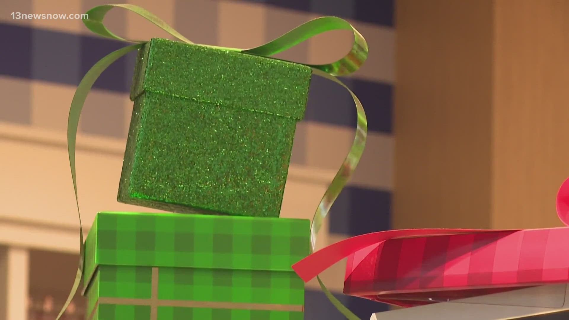 How Much Should You Really Spend on Wrapping Paper?