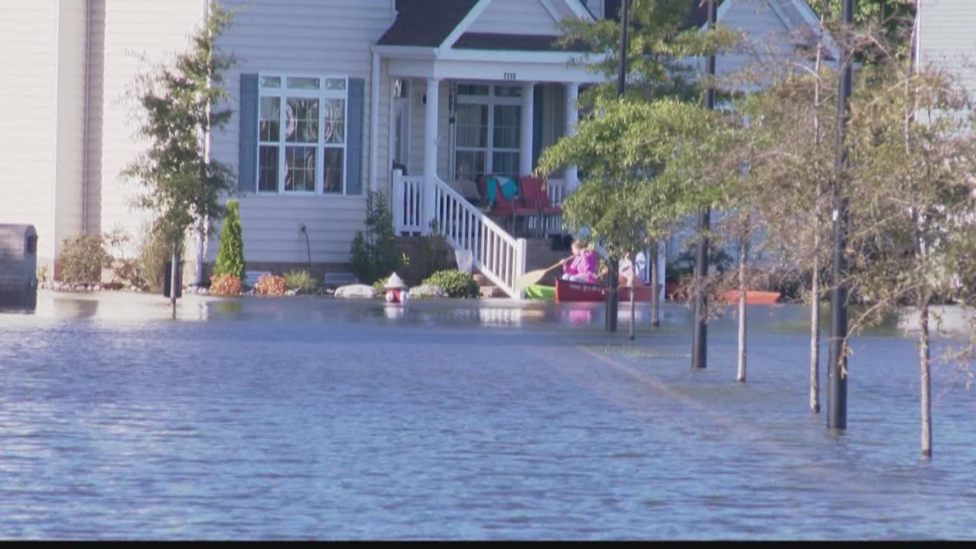 Sherwood Lakes residents prepare for storm