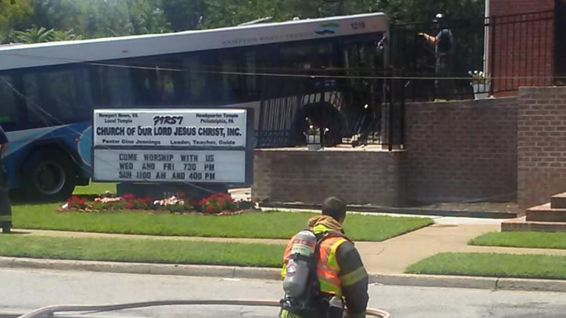 HRT bus crashes into Newport News church; driver, 5 passengers taken to ...