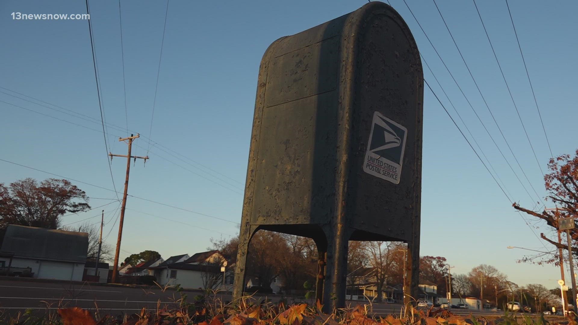 Police and federal postal inspectors are investigating a string of vandalism and thefts of blue mail drop-off boxes across the city.