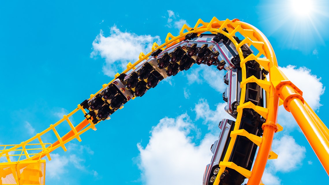 Theme parks: Six Flags, Busch Gardens now open in winter due to COVID