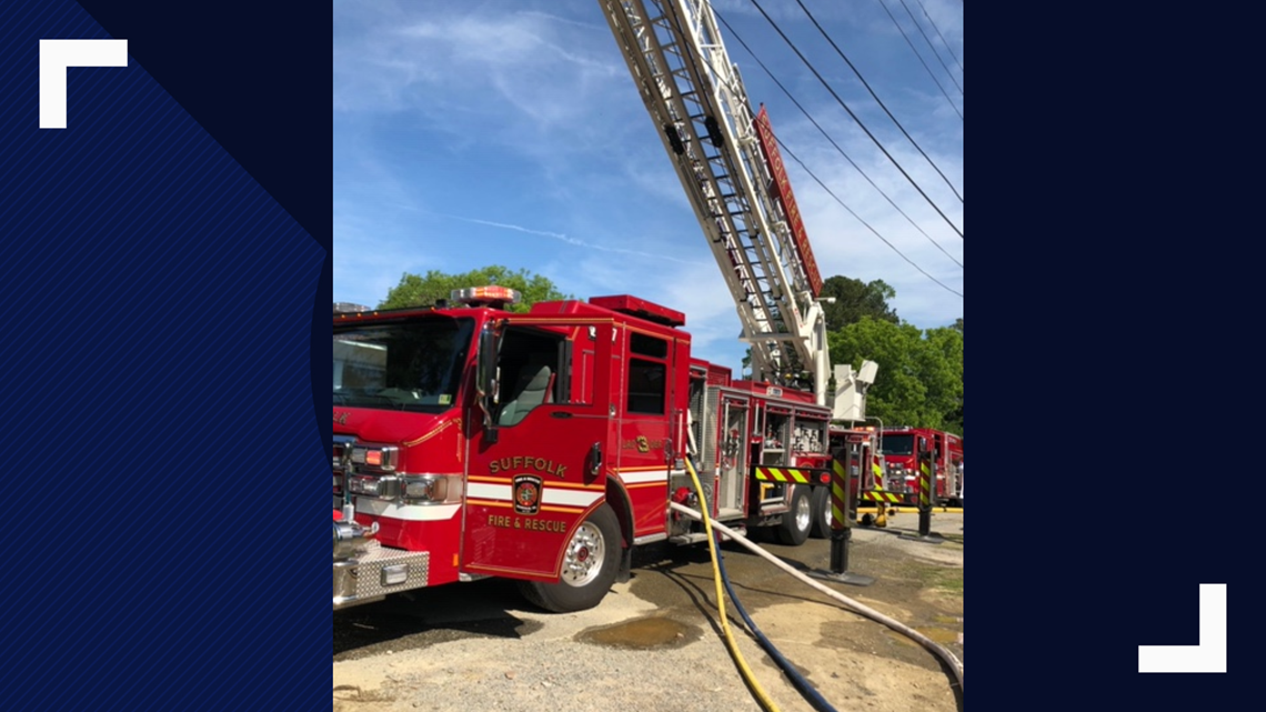 Suffolk Firefighters Respond To A Residential Fire On S Capitol