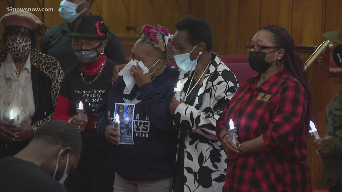 Portsmouth holds prayer vigil for those lost to gun violence ...