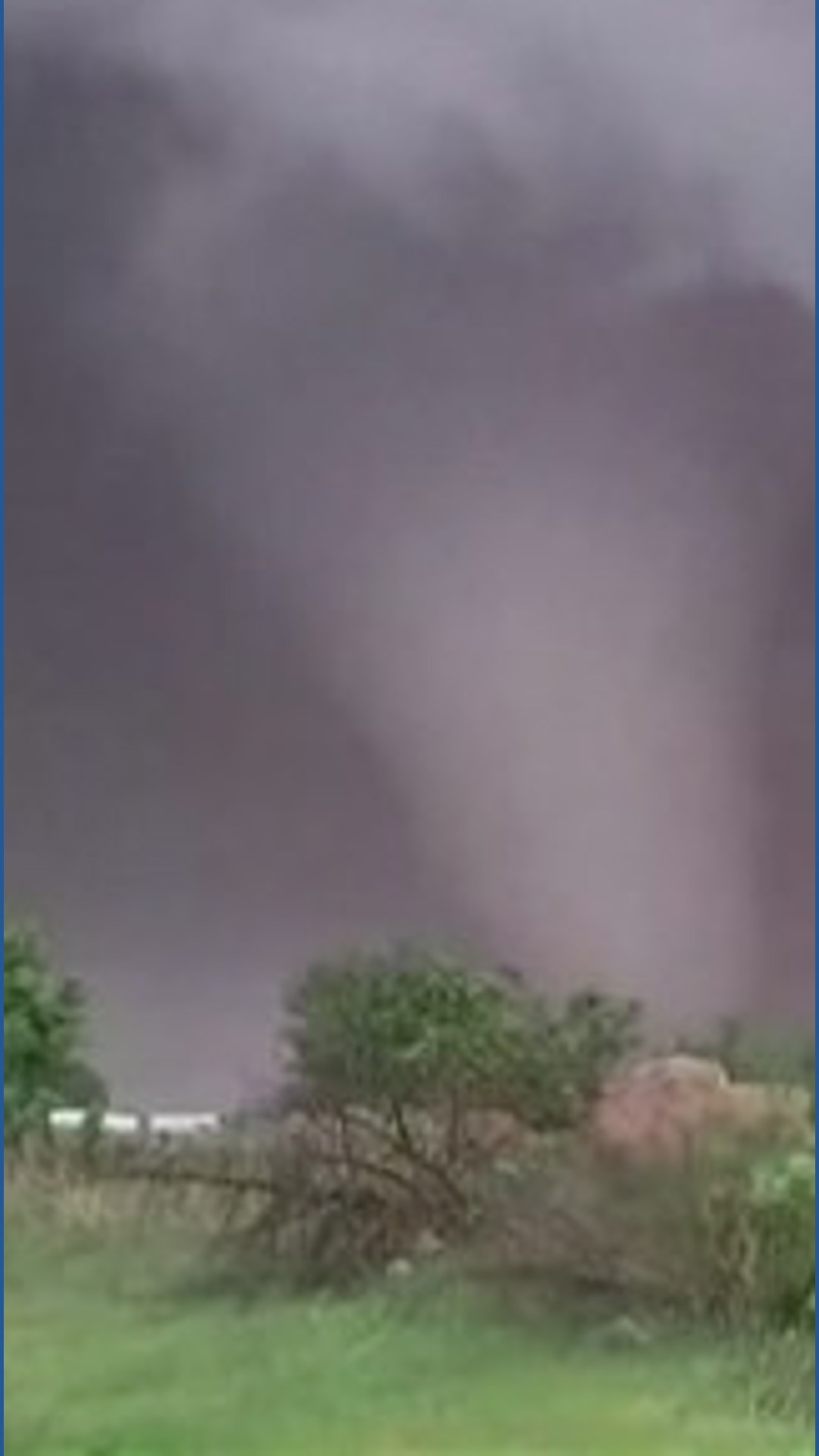 Powerful tornado rips through Oklahoma | 13newsnow.com