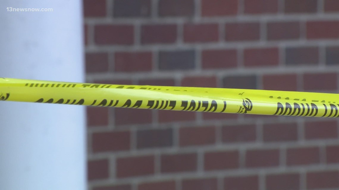 Police 1 person hurt in shooting on Greenleaf Drive in Norfolk