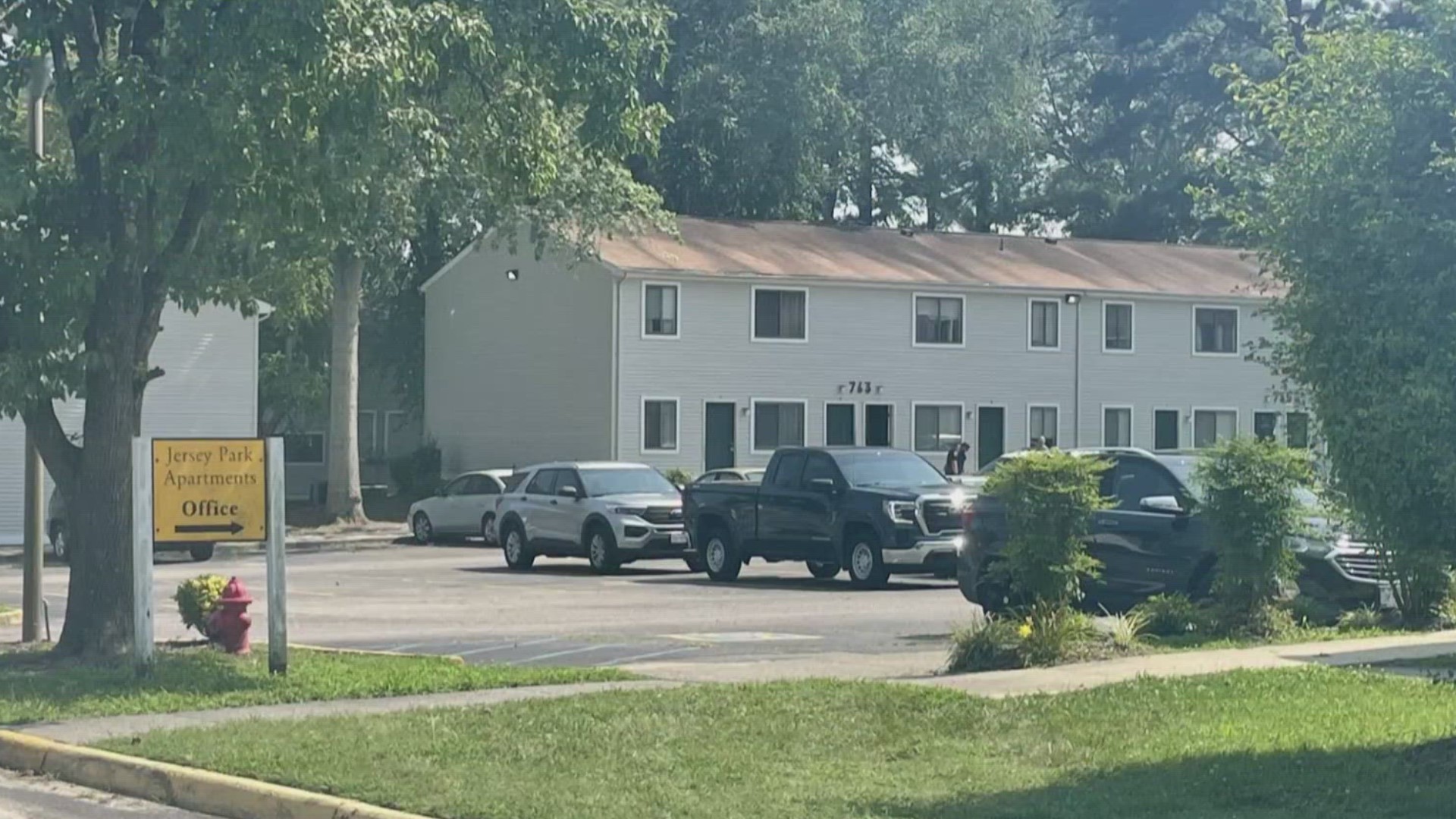 Police seek info on deadly Smithfield apartment shooting