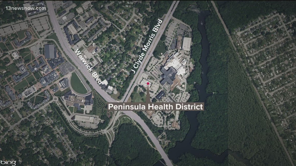 2 hurt after car crashes into Penisula Health District building ...