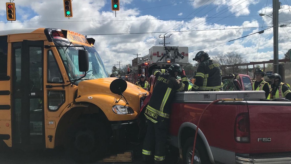 Woman seriously hurt after crash with school bus in Suffolk | 13newsnow.com