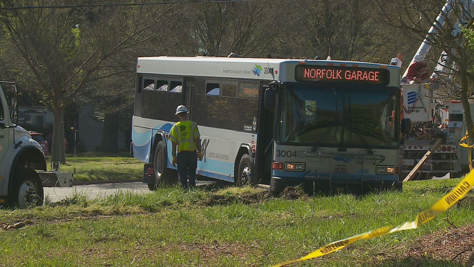 HRT bus hits power pole in Norfolk | 13newsnow.com