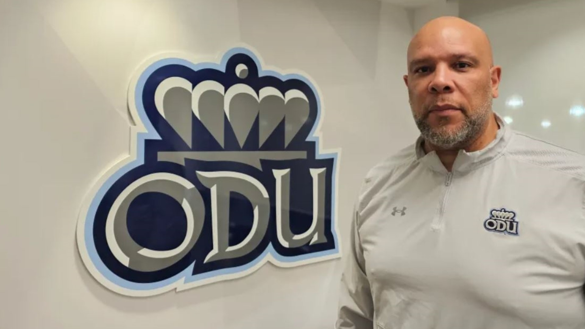 Finishing his career at ODU in 1997, Hodge recorded 2,117 points and 1,086 rebounds.