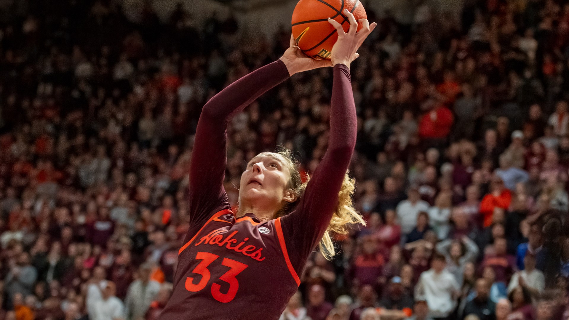 Elizabeth Kitley Makes Game Winner No 13 Virginia Tech Women Beat