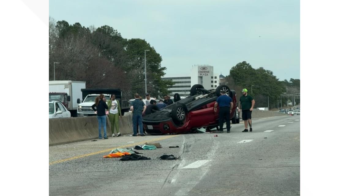 Rollover crash on I-264 East involving 3 vehicles leaves 1 injured ...