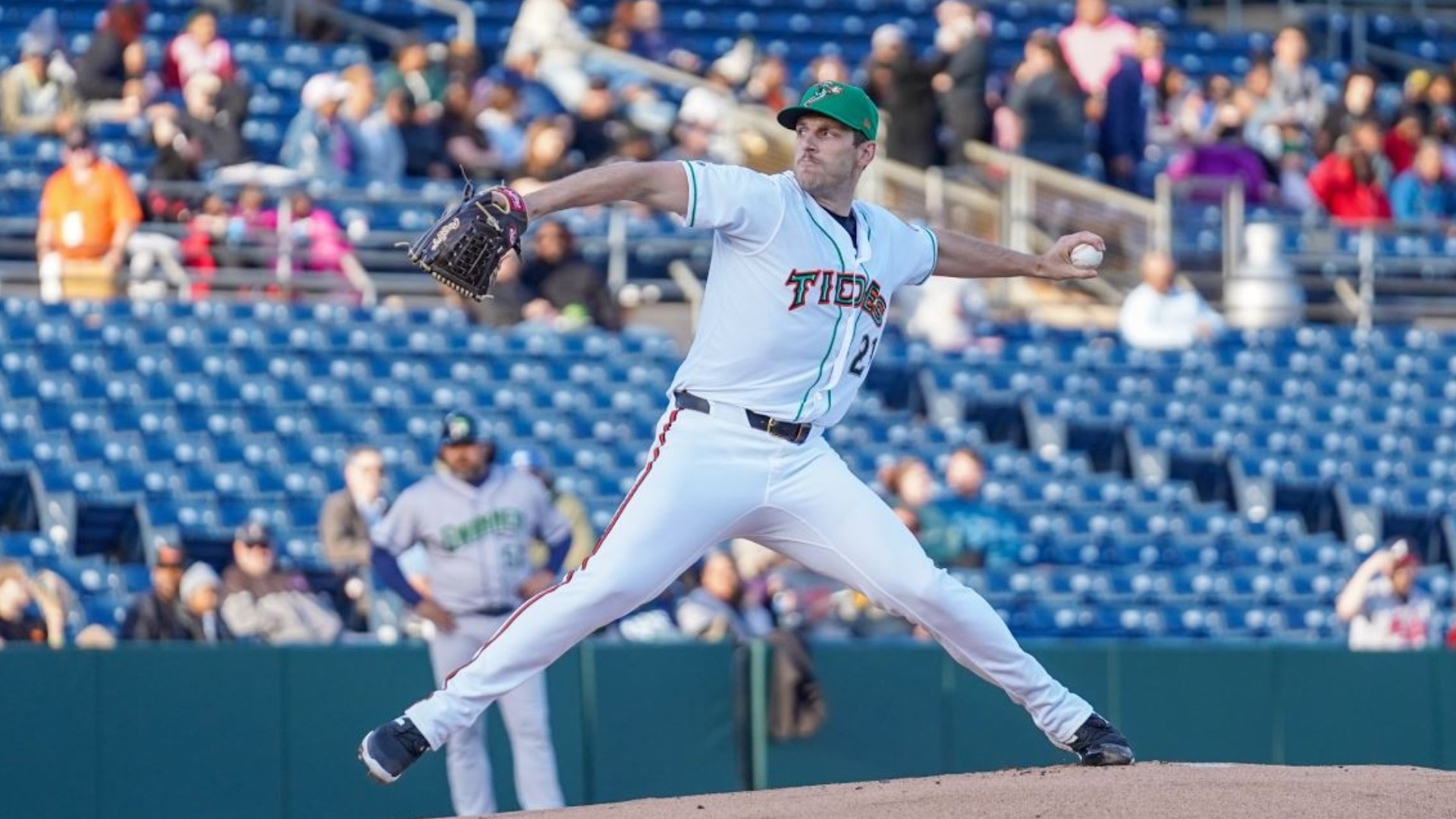 Despite getting two runners on in the 9th, the Tides couldn’t complete the comeback, dropping the opening game of the series against Gwinnett.