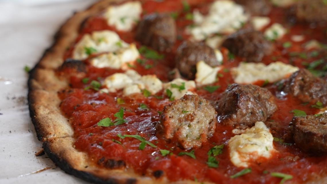District Apizza opens in Norfolk | 13newsnow.com - Vimarsana News