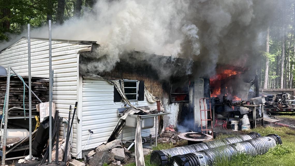 Firefighter injured battling Chesapeake shed fire - Vimarsana News