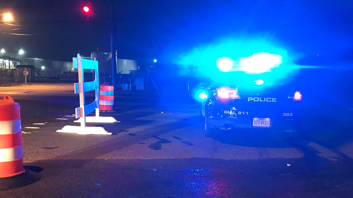 Four injured, in hospital after threevehicle crash on Gilmerton Bridge