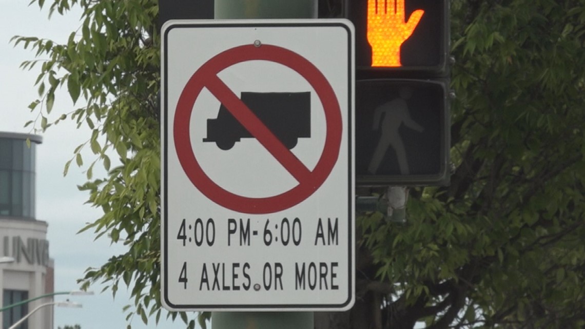 Truckers fine violating time restrictions on Hampton Blvd doubles - Vimarsana News