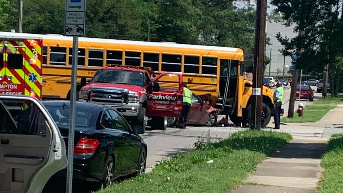 Two injured after car and school bus crash in Newport News | 13newsnow.com