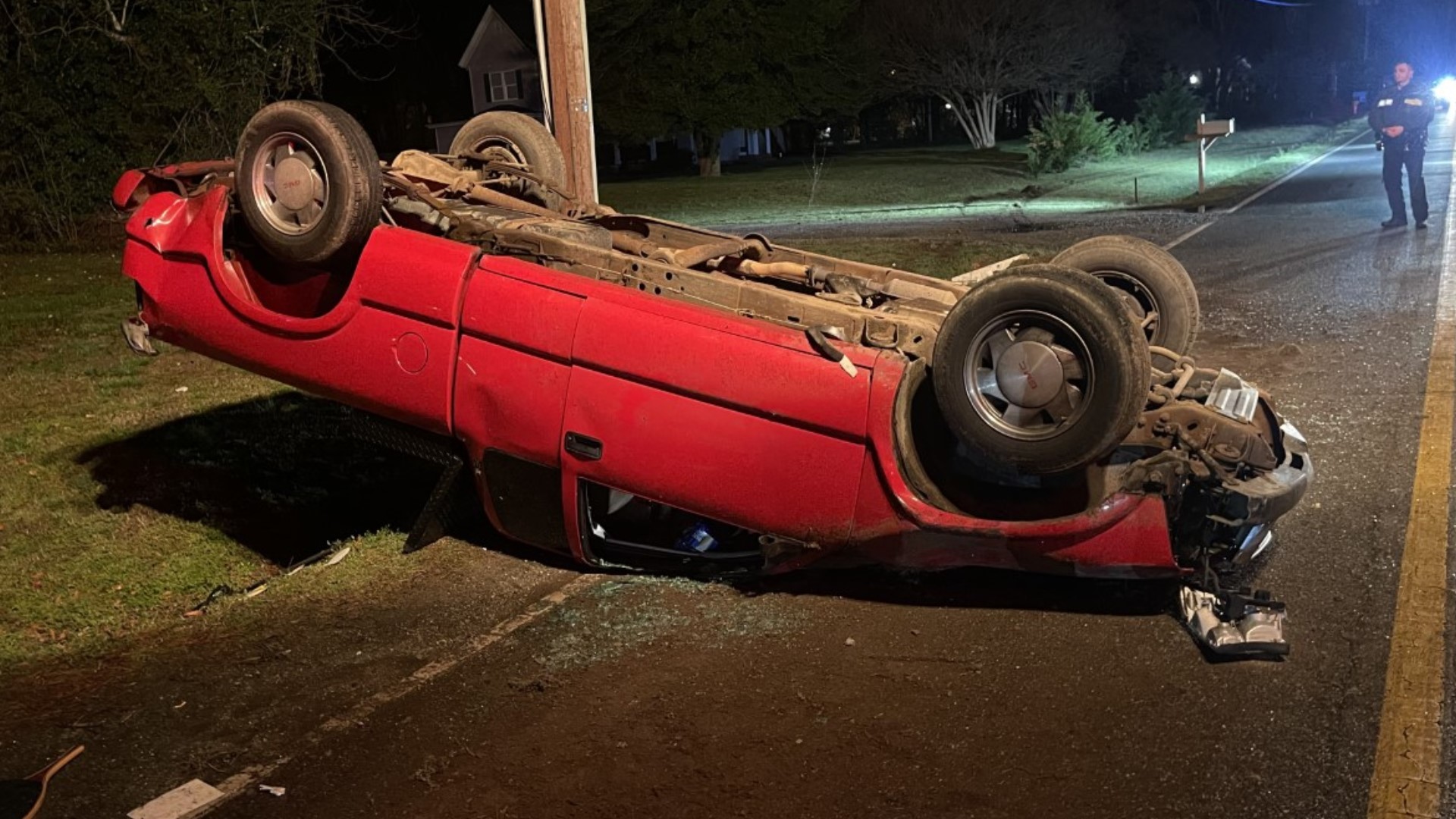One killed, another badly injured in crash in Gloucester Co ...