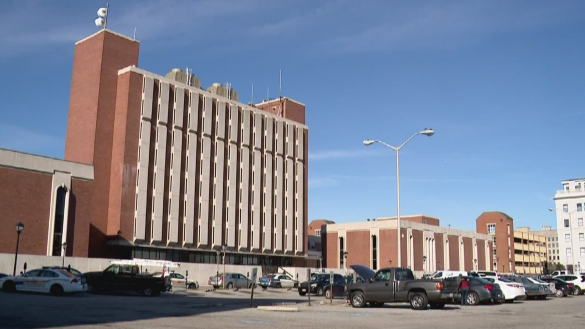 The back and forth over Portsmouth's city jail continues. This time, it was city council considering a resolution to close it.