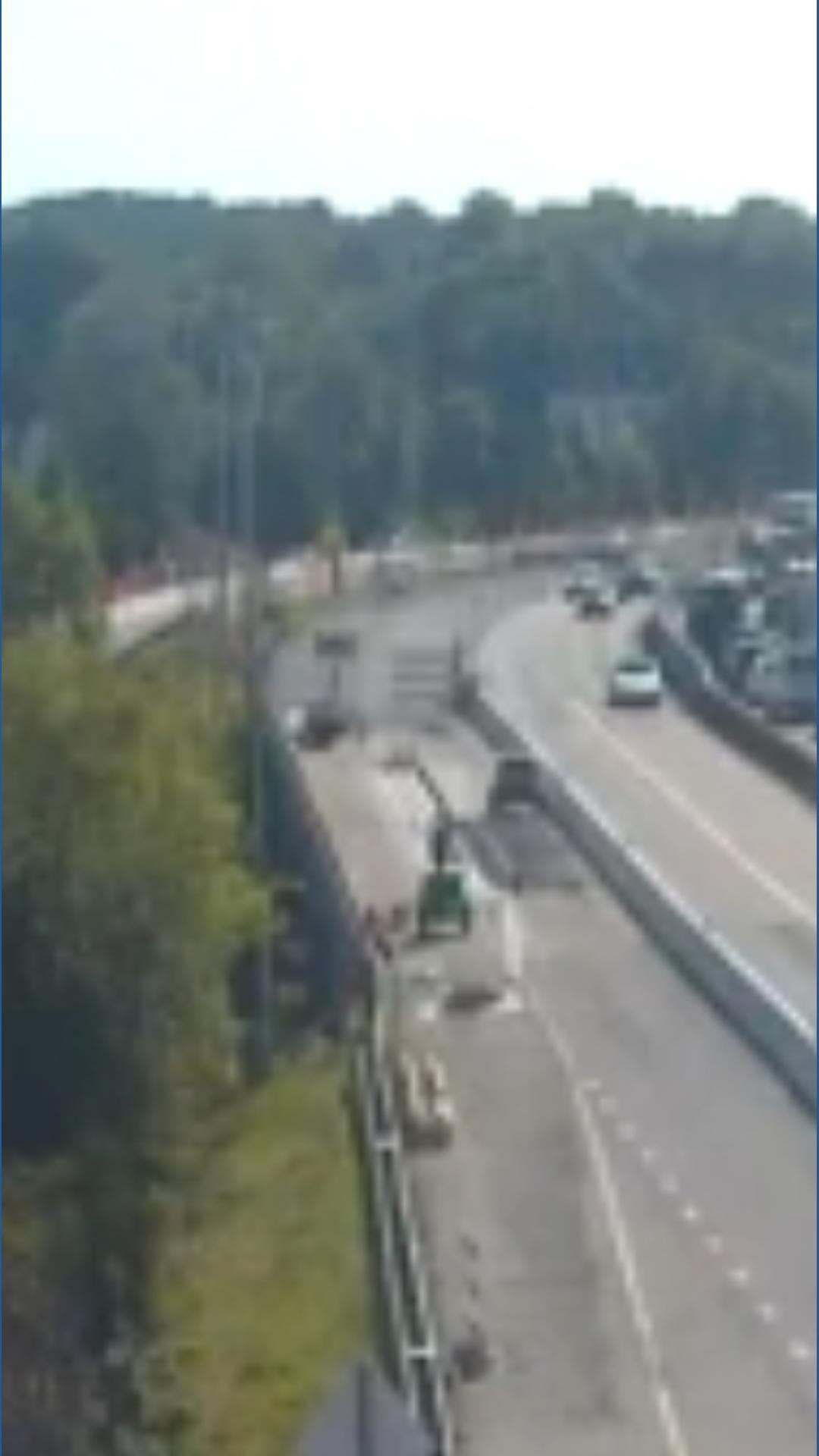 Disabled tractor-trailer on HRBT closed all I-64 E lanes Monday morning ...