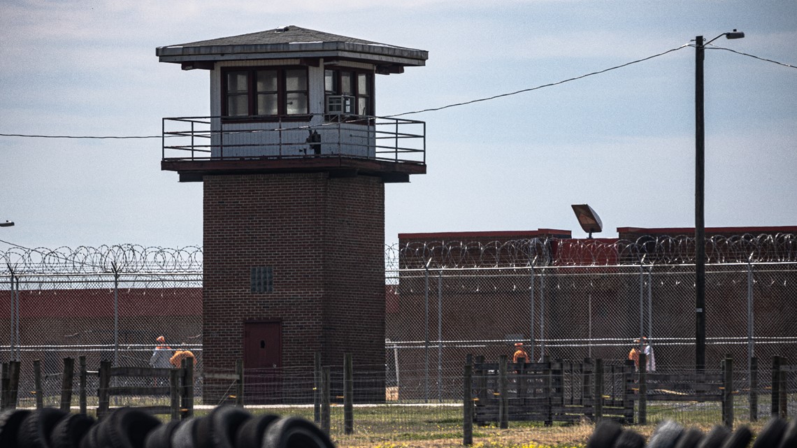Virginia Department of Corrections releasing inmates to the public