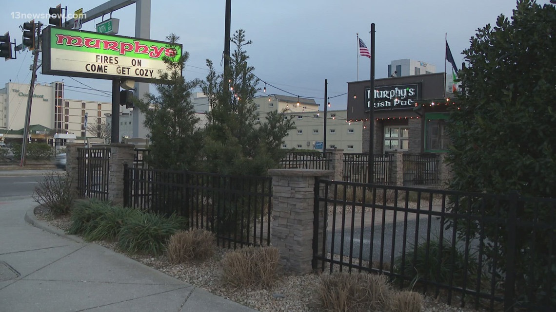 Virginia Beach pub embraces another snow day, remaining open for customers