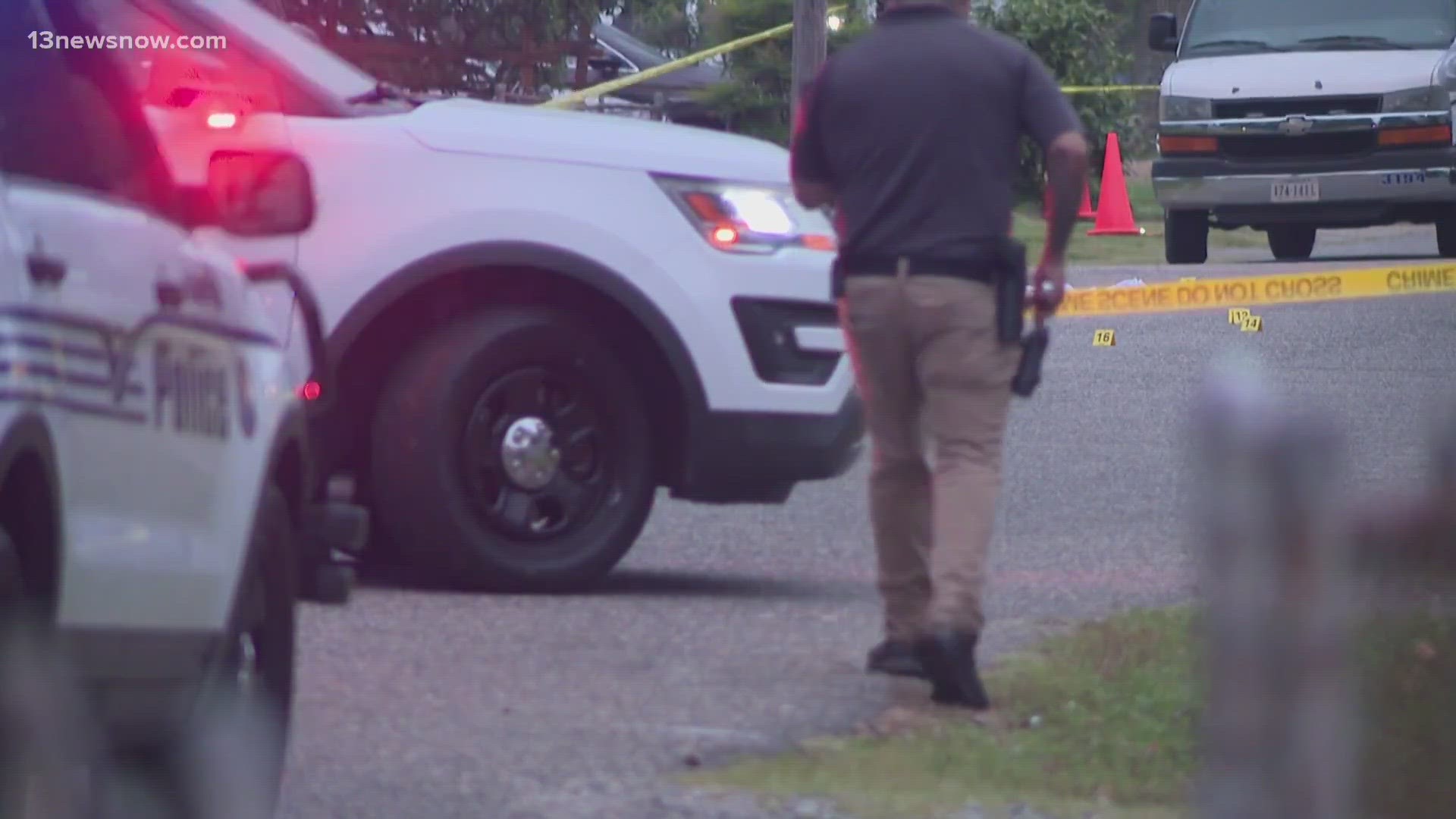 Hampton police investigate shooting that left man, woman dead